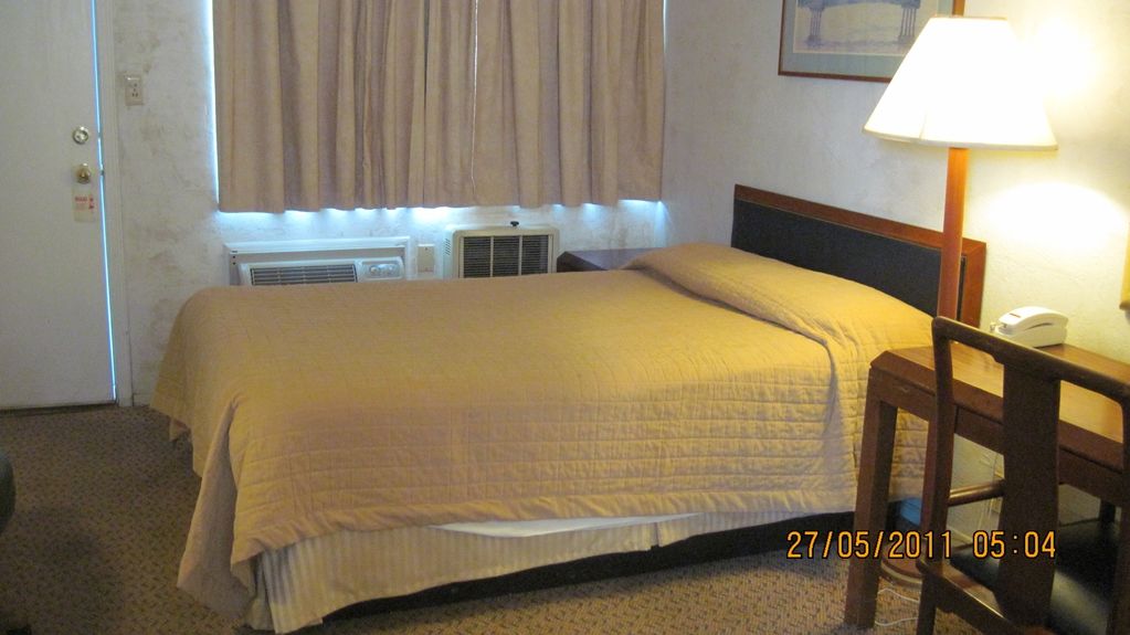 Deming Motel 部屋 写真